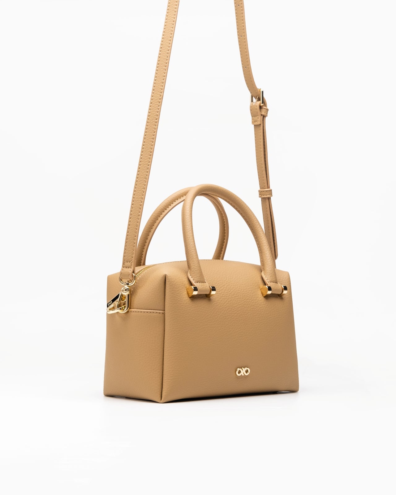 COOPER MAGIC BOSTON BAG IN TOFFEE